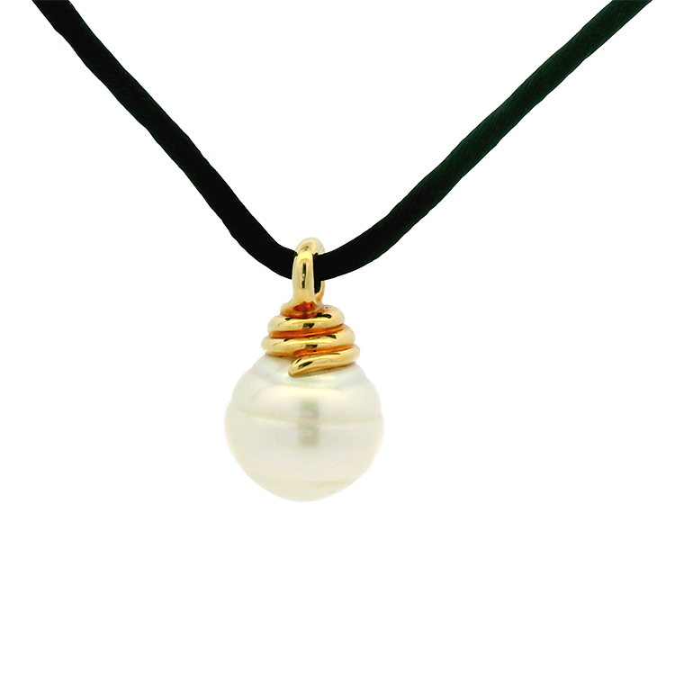 Estate Tiffany & Co. Necklaces and Pendants Tiffany & Co. Estate 18k Yellow Gold South Sea Pearl Necklace