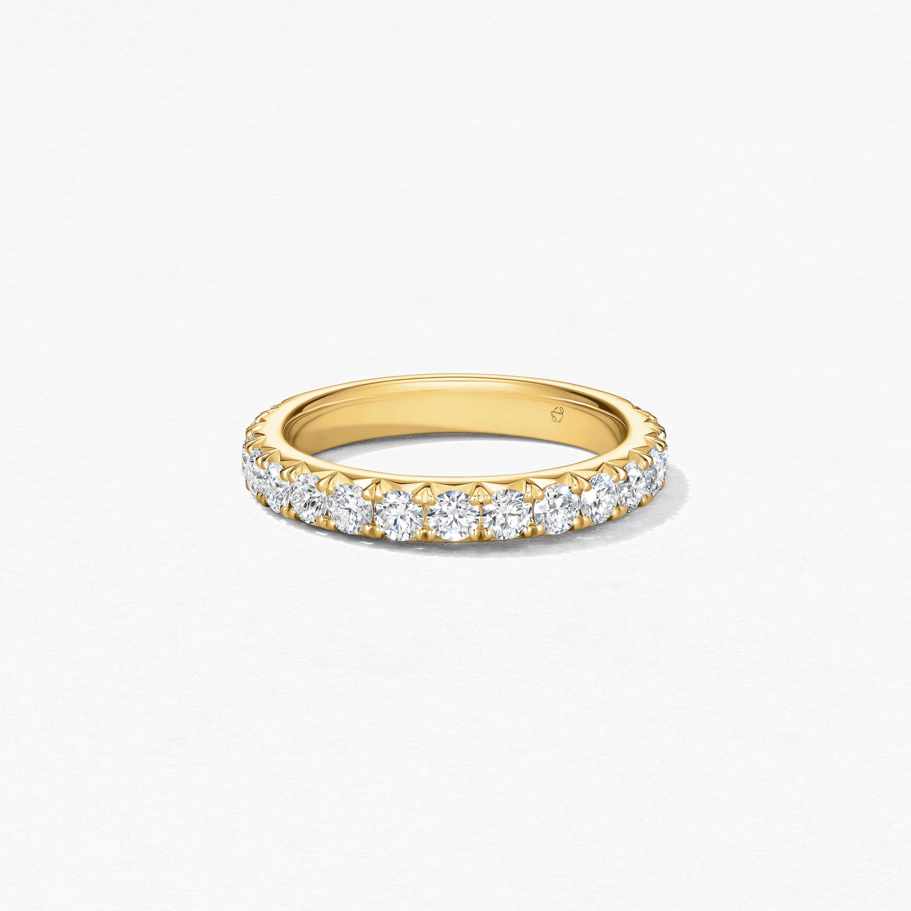 Hearts on Fire Wedding Band Hearts on Fire 18k Yellow Gold Vela French Cut Pave Wedding Band