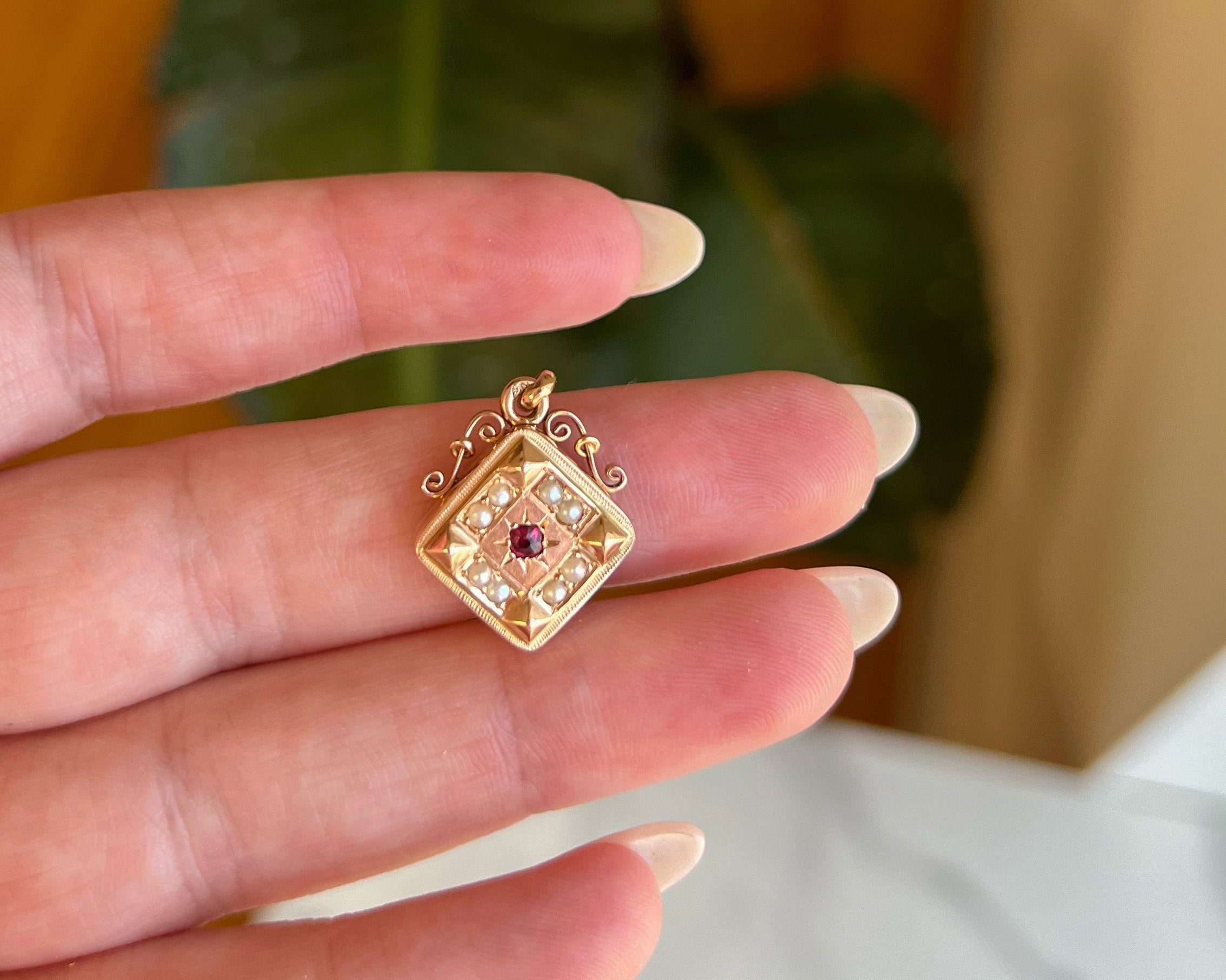 PAGE Estate Pendant Estate 14K Rose Gold Victorian Hair Locket Pendant