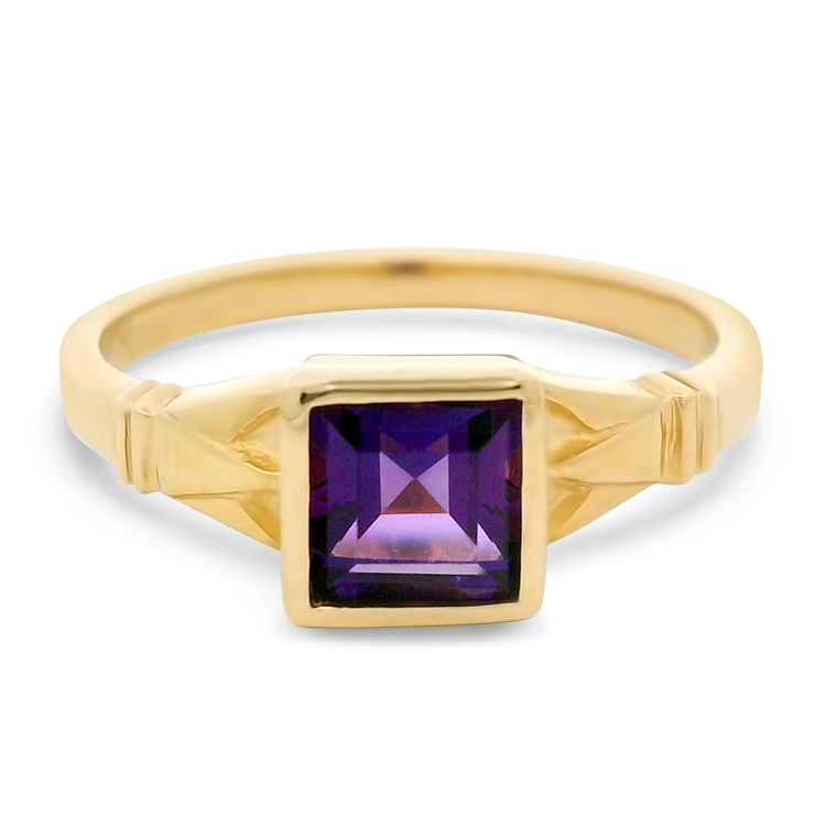 PAGE Estate Ring Estate 14k Yellow Gold Amethyst Ring 6.25