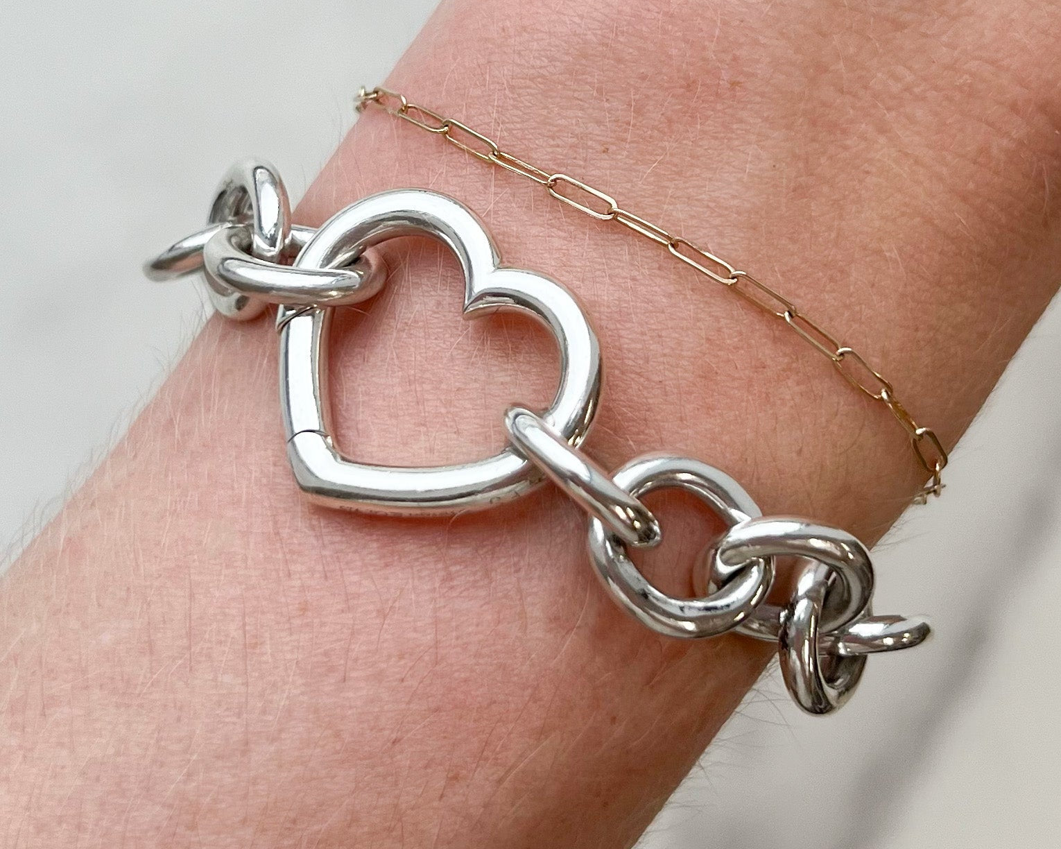 PAGE Estate Bracelet Estate Sterling Silver Tiffany & Co. Open Heart Cable Link Bracelet