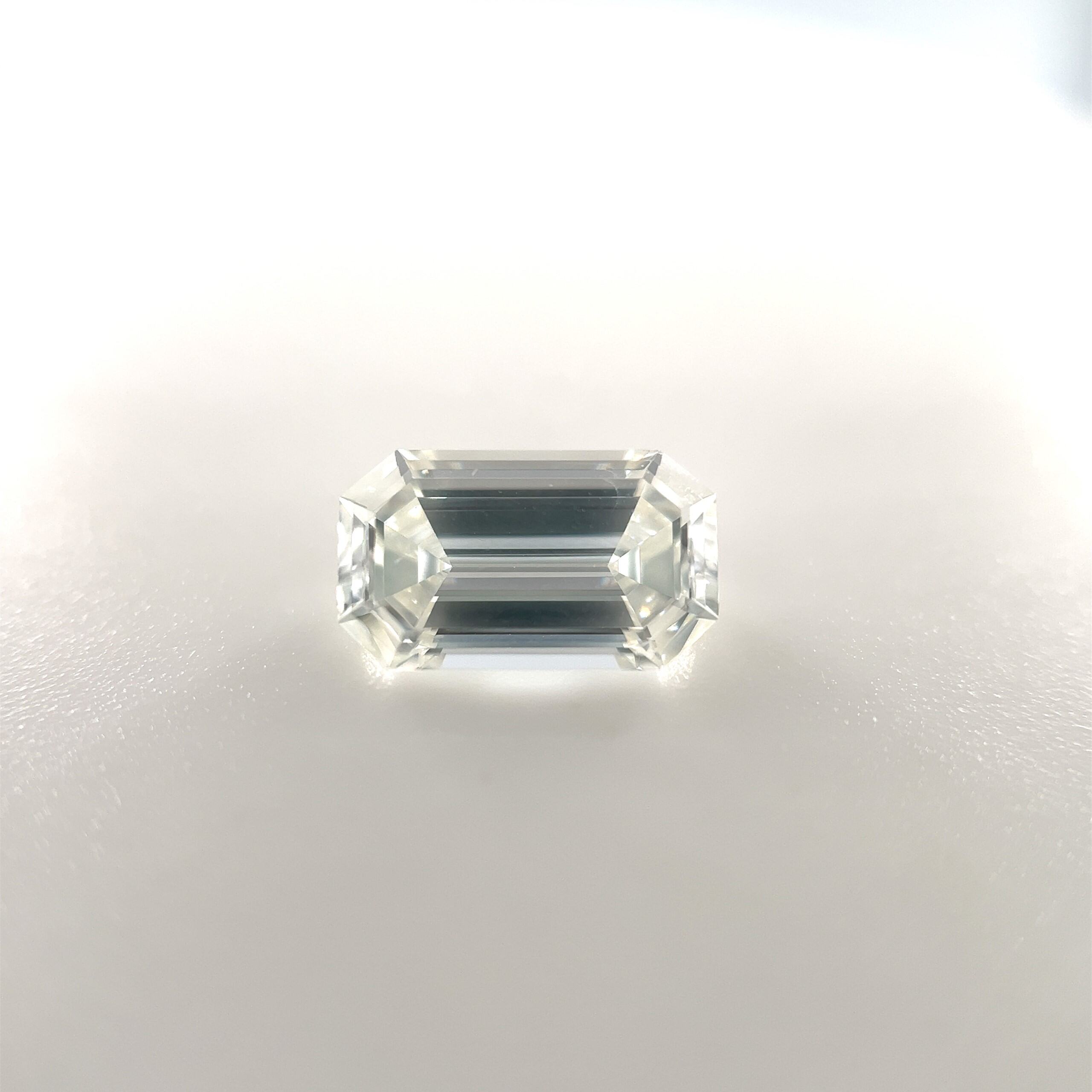 PAGE Estate Diamond Springer's Legacy 1.05ct Emerald Cut J/VS1