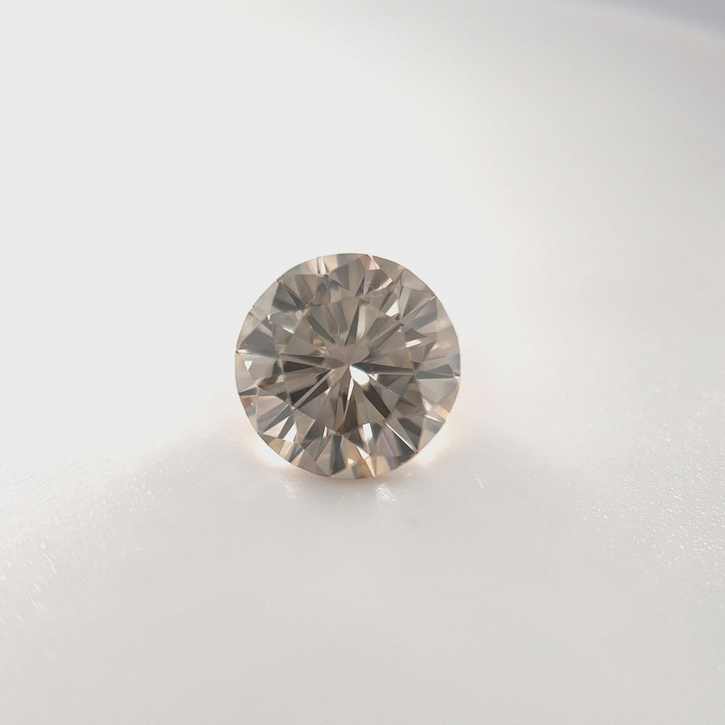 Springer's LEGACY™  1.12 Carat Round Brilliant Cut W-Z/VS1