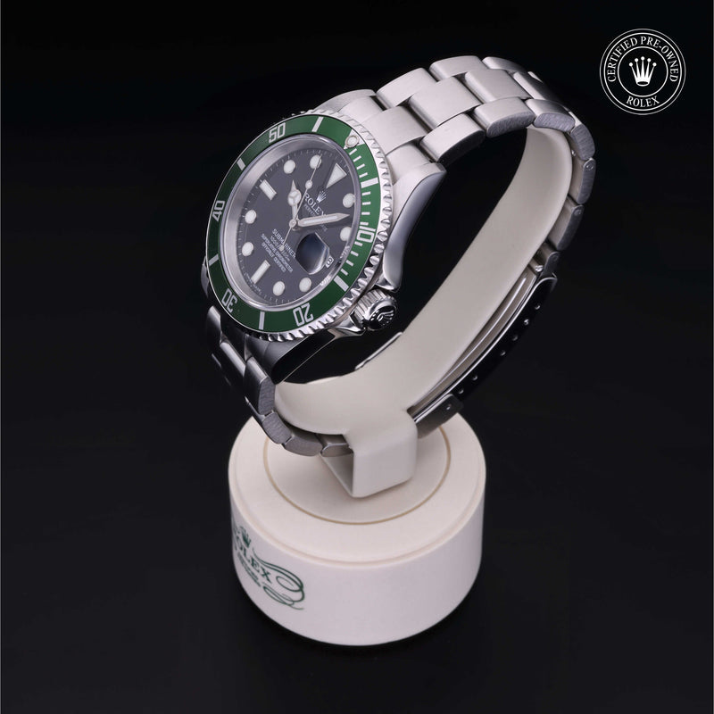 Rolex Certified Pre-Owned Watch Oyster Perpetual Submariner Date M16610LV-0002