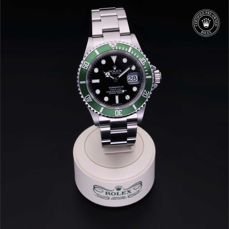 Rolex Certified Pre-Owned Watch Oyster Perpetual Submariner Date M16610LV-0002